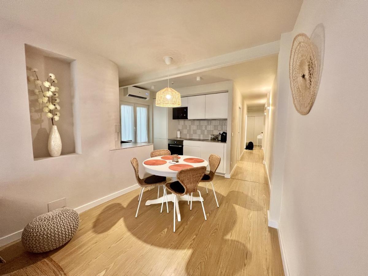 Cozy San Cristobal Apartment In Heart Of Alicante Exterior photo